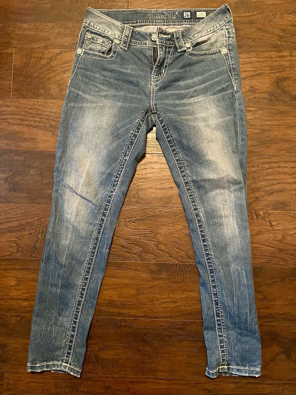 Womens Miss Me Skinny Jeans Size 26 Hailey Ankle Skinny 

*Free Boho blouse with